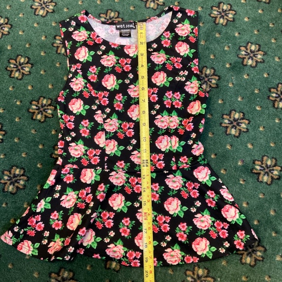 Wet Seal Women Tank Top Peplum Ruffle Size S Black Pink Floral Stretch Colorful - Picture 6 of 10